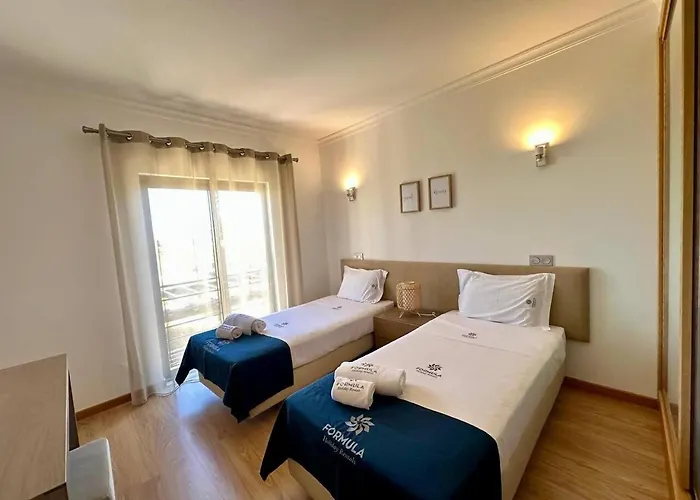 Janelas Do Oceano By Fhr Apartment Quarteira